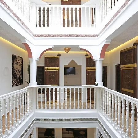 Riad El Khir En Centre Ville Rooftop Et Bassin มาร์ราเกช ภายนอก รูปภาพ