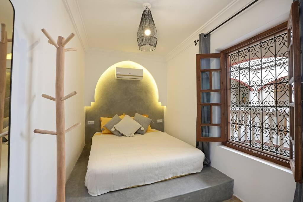 Riad El Khir En Centre Ville Rooftop Et Bassin มาร์ราเกช ภายนอก รูปภาพ