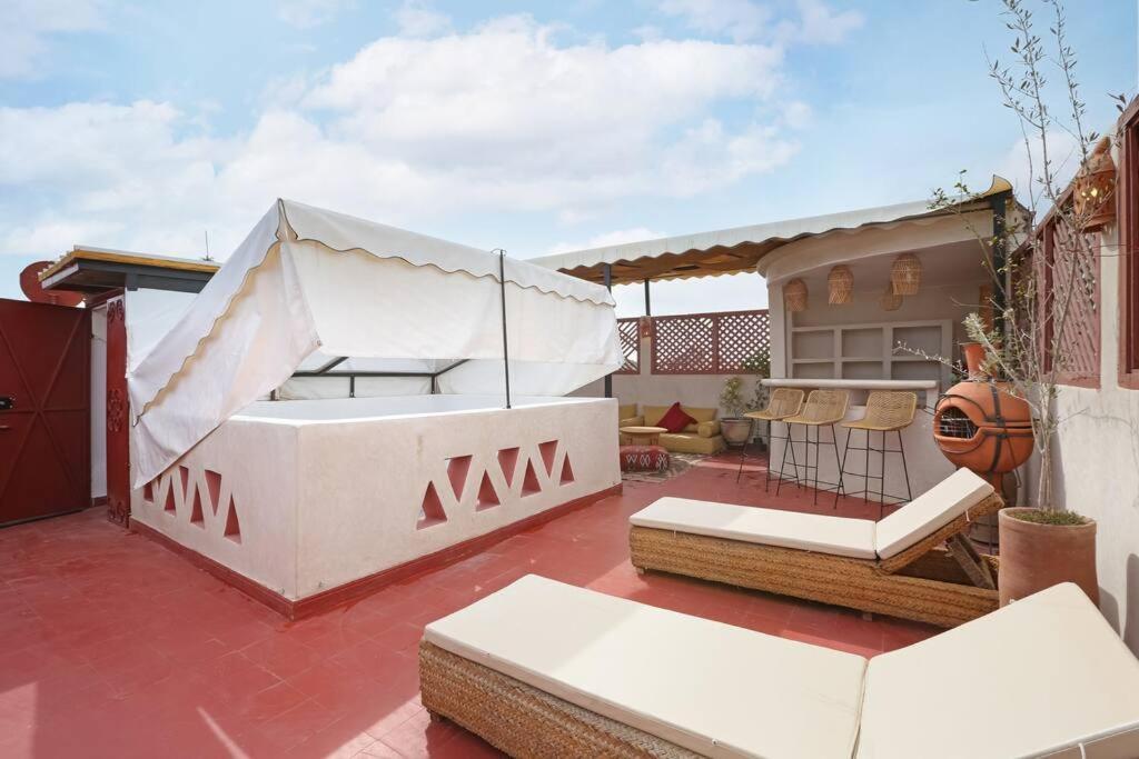 Riad El Khir En Centre Ville Rooftop Et Bassin มาร์ราเกช ภายนอก รูปภาพ