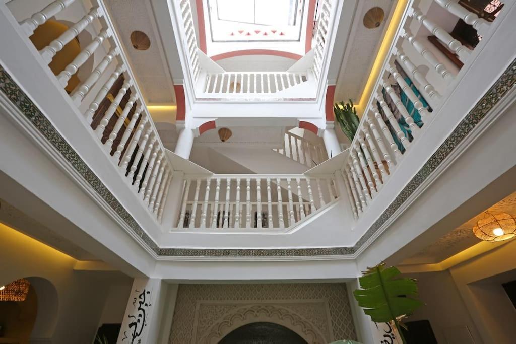 Riad El Khir En Centre Ville Rooftop Et Bassin มาร์ราเกช ภายนอก รูปภาพ